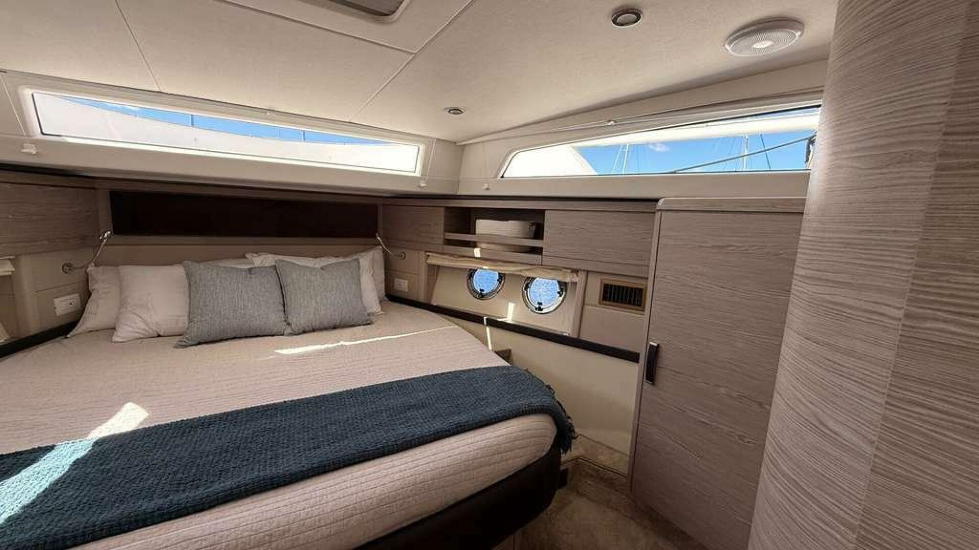 Electric Summer 48ft Greenline Yacht For Sale
