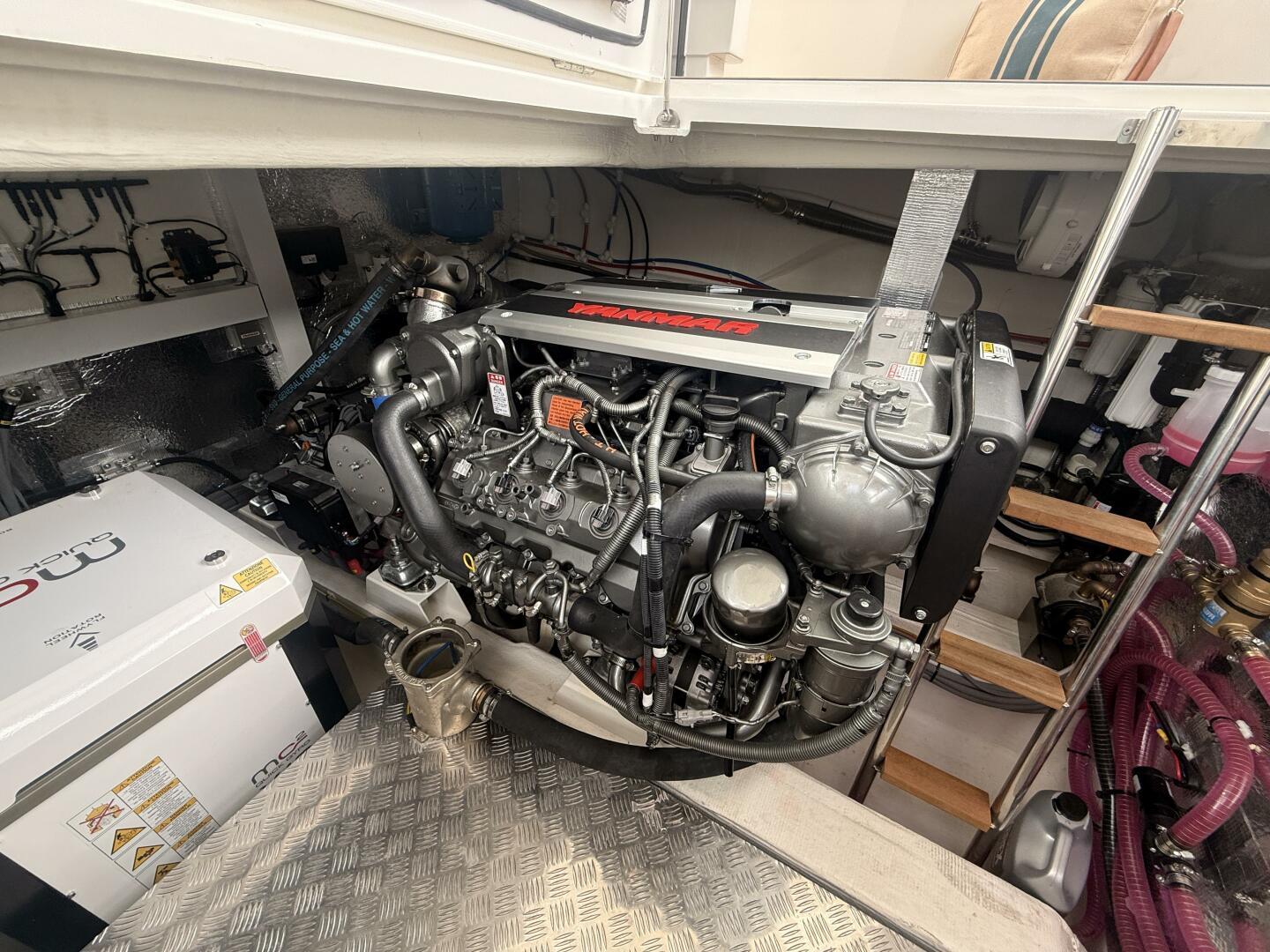 Electric Summer 48ft Greenline Yacht For Sale