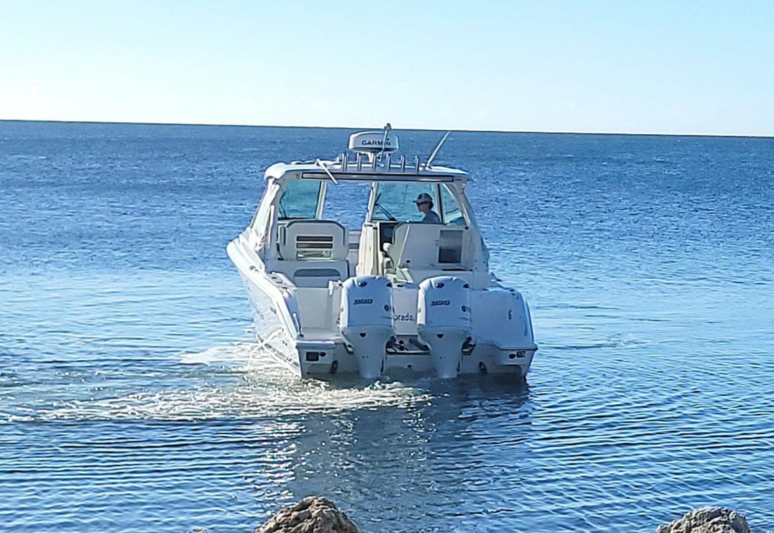32ft Pursuit Yacht For Sale