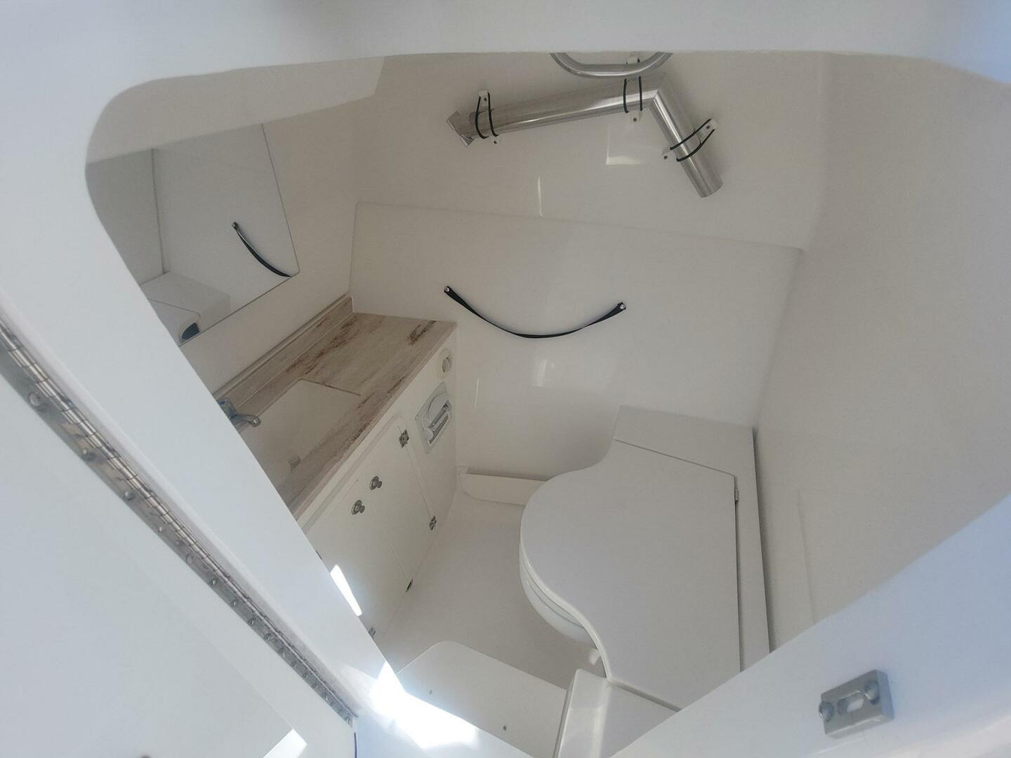 32ft Pursuit Yacht For Sale