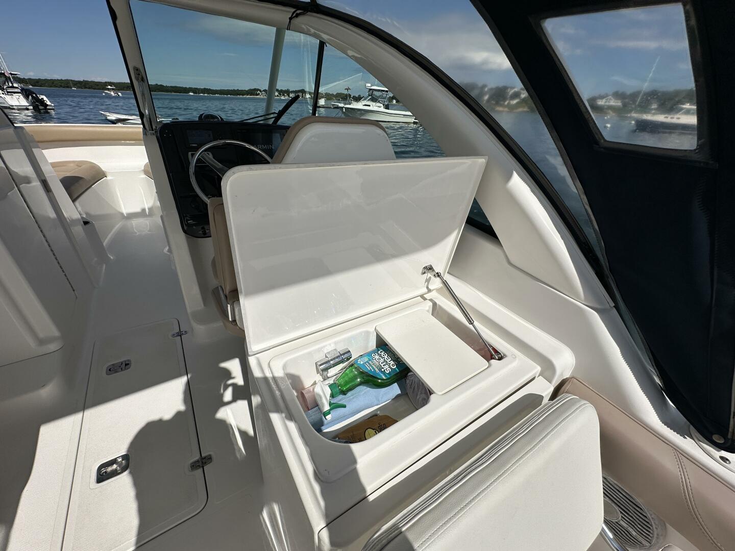 Supernova  25ft Pursuit Yacht For Sale