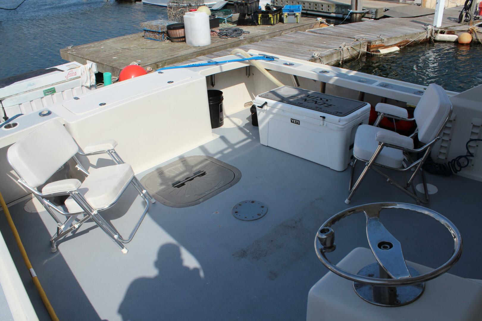 MISS JENNIE 38ft H amp H Marine Yacht For Sale