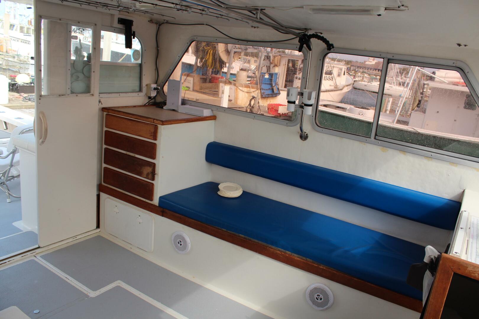 MISS JENNIE 38ft H amp H Marine Yacht For Sale