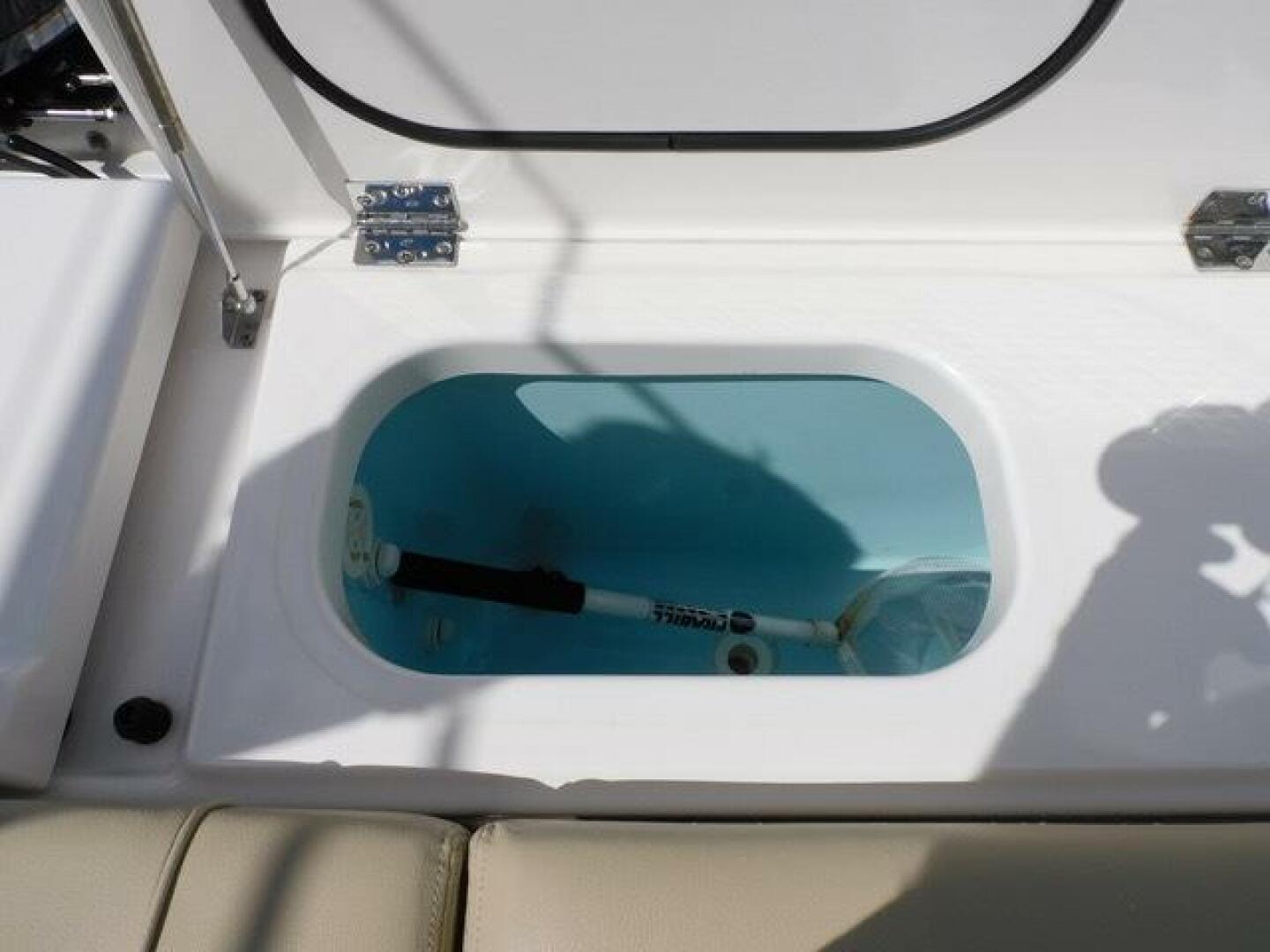32ft Pursuit Yacht For Sale