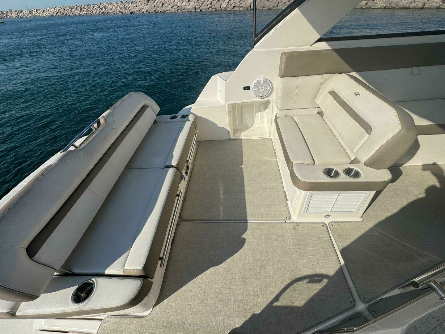 35ft Regal Yacht For Sale 35ft Regal Yacht For Sale