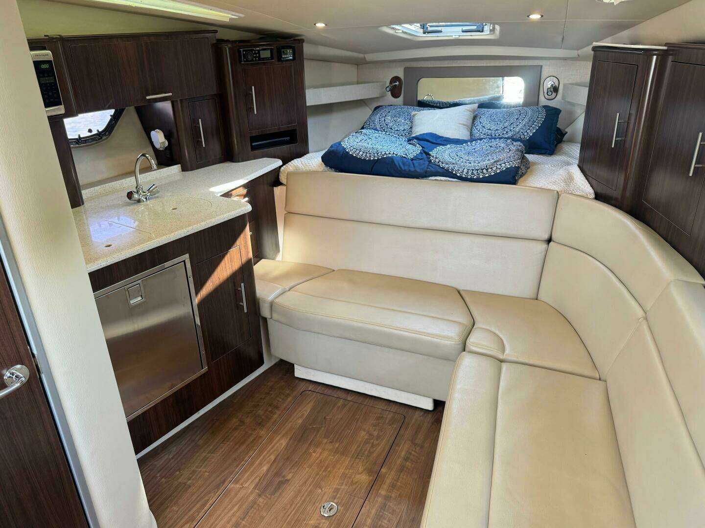 35ft Regal Yacht For Sale 35ft Regal Yacht For Sale