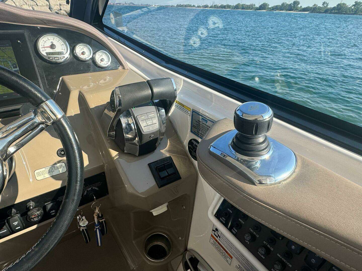35ft Regal Yacht For Sale 35ft Regal Yacht For Sale