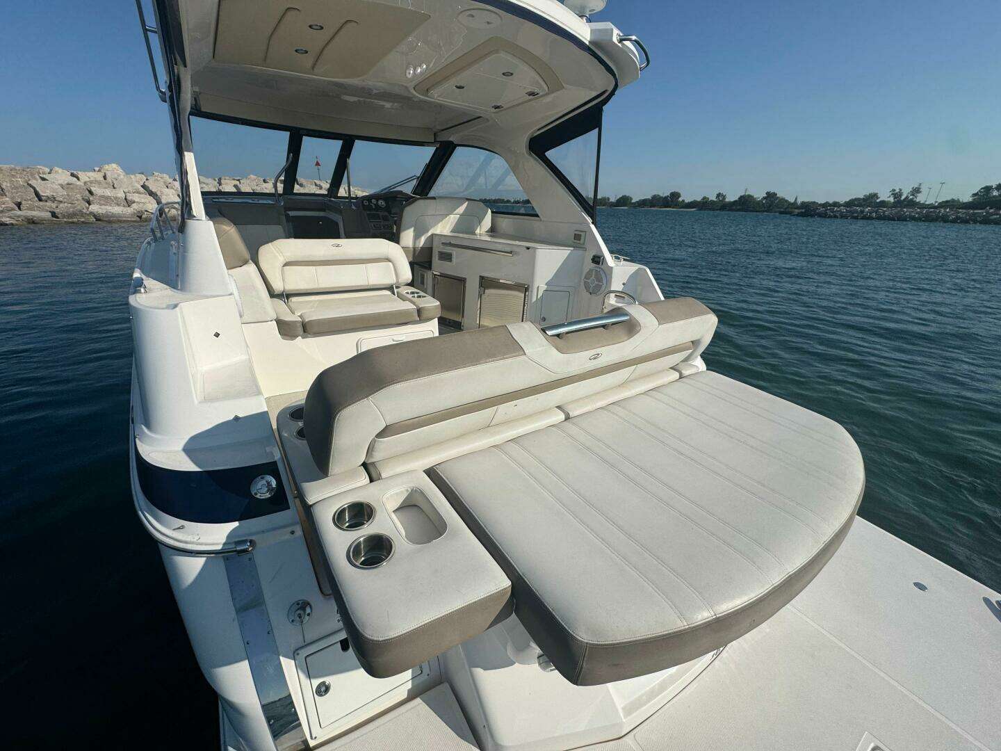 35ft Regal Yacht For Sale 35ft Regal Yacht For Sale