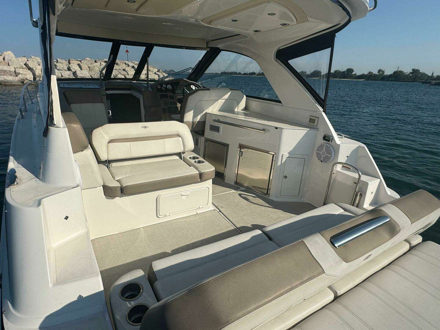 35ft Regal Yacht For Sale 35ft Regal Yacht For Sale