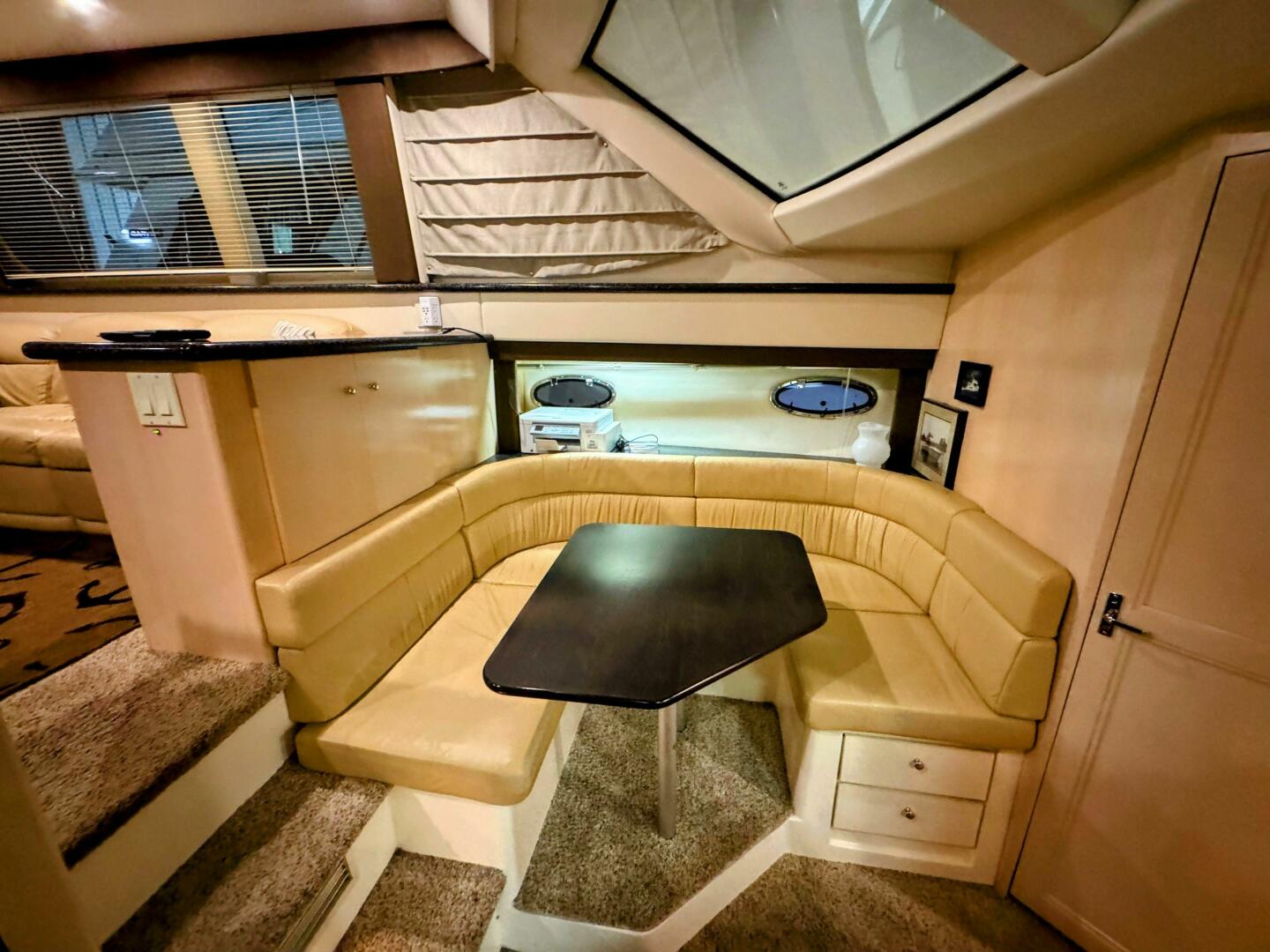 Kutting Loose 3 40ft Carver Yacht For Sale Kutting Loose 3 40ft Carver Yacht For Sale