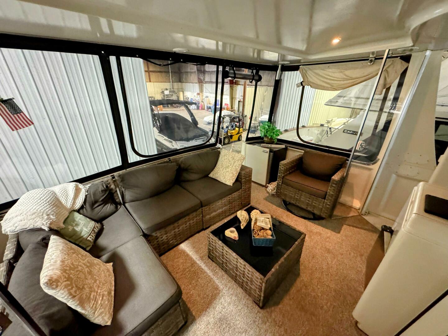 Kutting Loose 3 40ft Carver Yacht For Sale Kutting Loose 3 40ft Carver Yacht For Sale