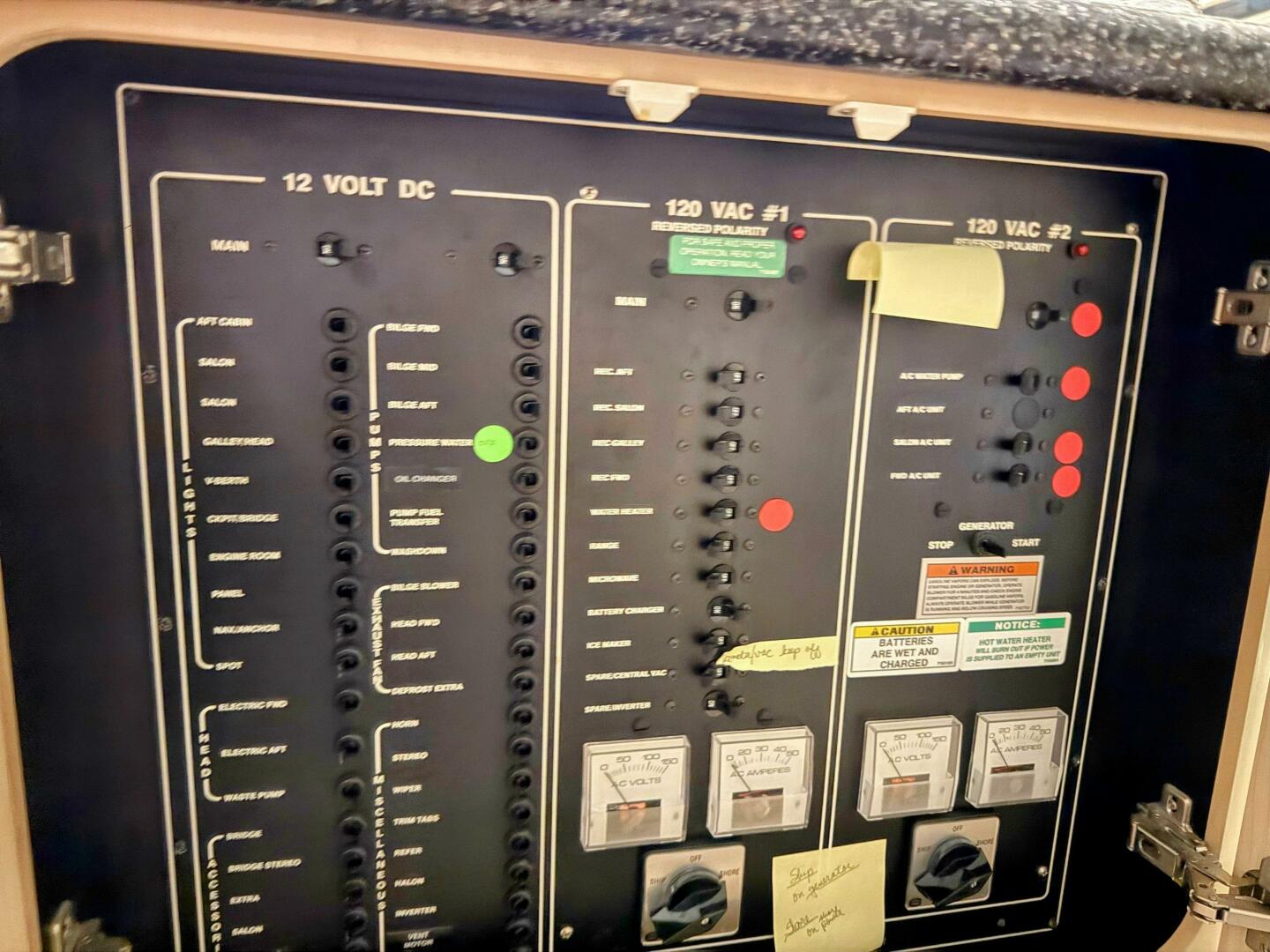 Kutting Loose 3 40ft Carver Yacht For Sale Kutting Loose 3 40ft Carver Yacht For Sale