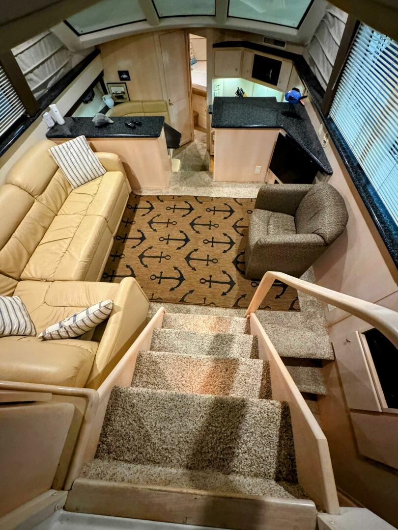 Kutting Loose 3 40ft Carver Yacht For Sale Kutting Loose 3 40ft Carver Yacht For Sale