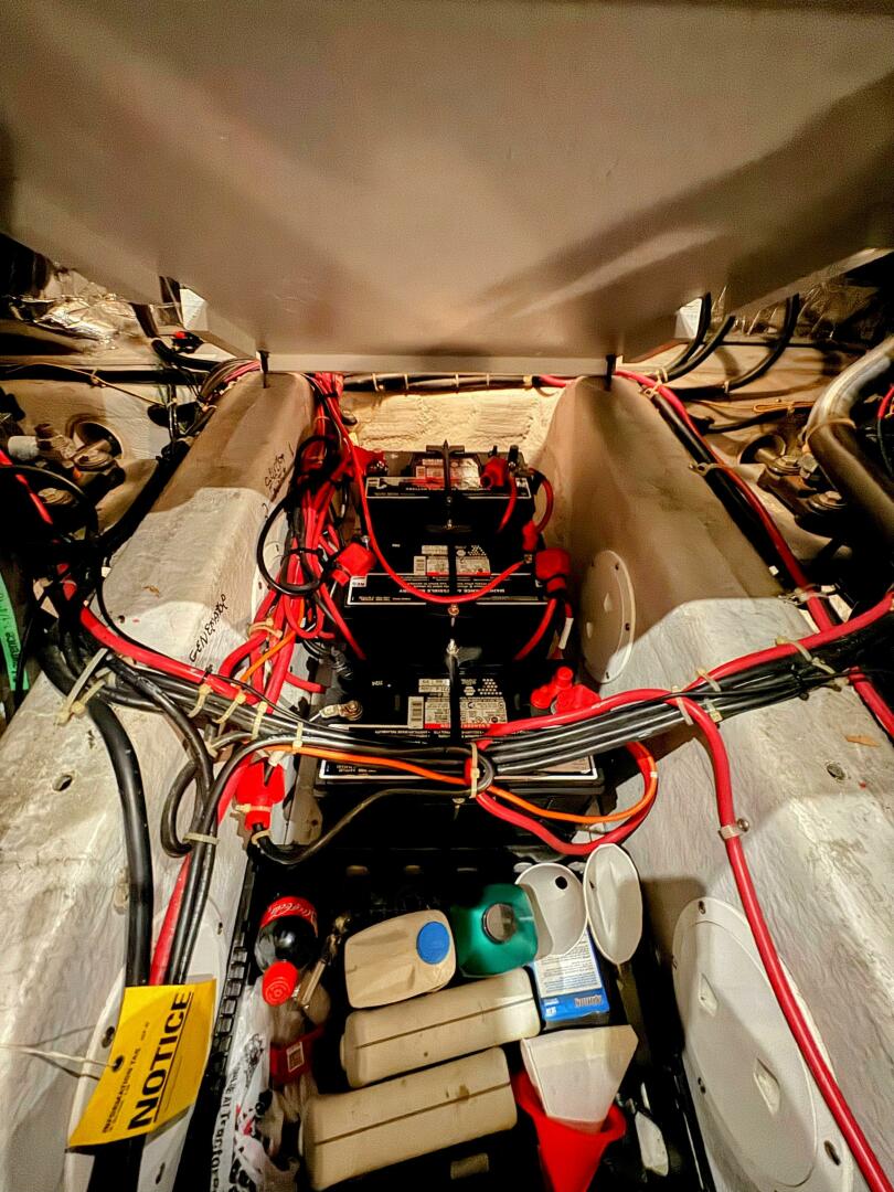 Kutting Loose 3 40ft Carver Yacht For Sale Kutting Loose 3 40ft Carver Yacht For Sale