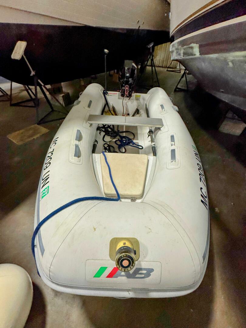 Kutting Loose 3 40ft Carver Yacht For Sale Kutting Loose 3 40ft Carver Yacht For Sale