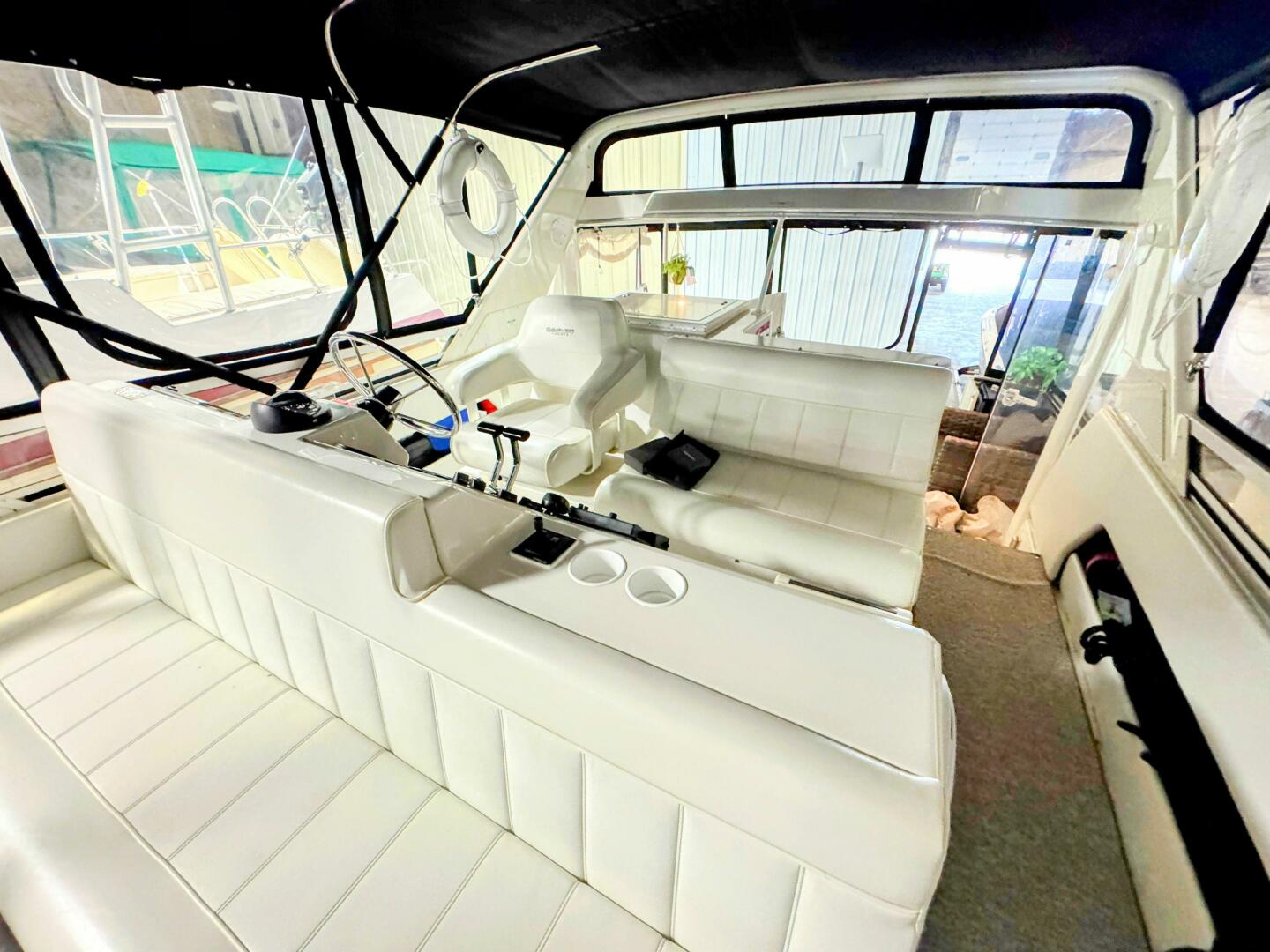 Kutting Loose 3 40ft Carver Yacht For Sale Kutting Loose 3 40ft Carver Yacht For Sale