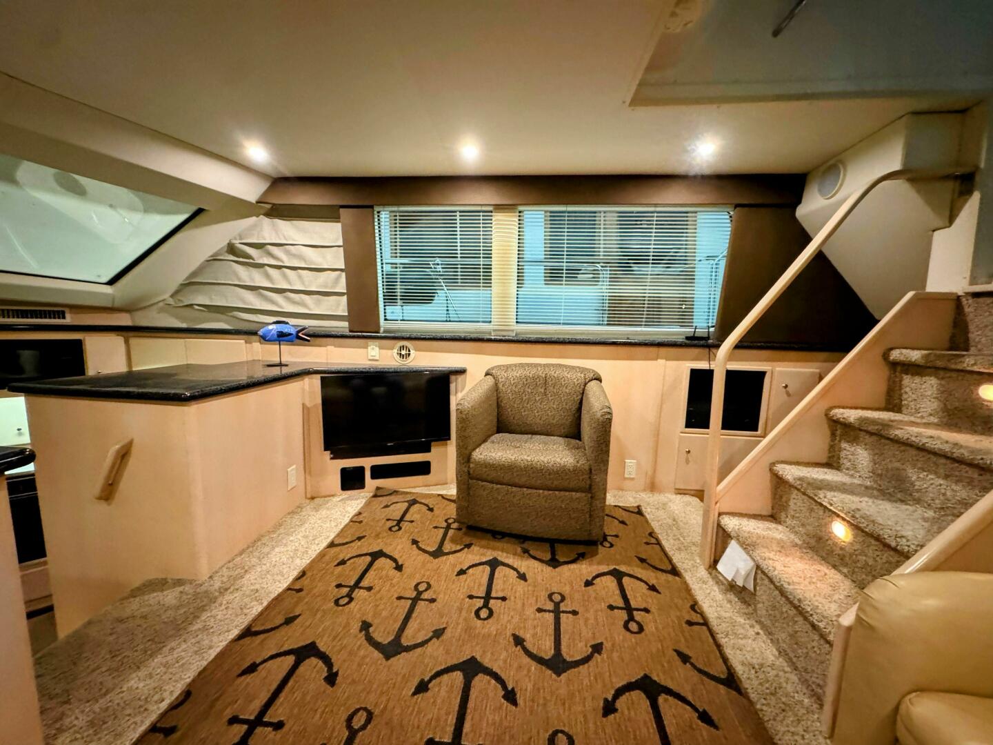 Kutting Loose 3 40ft Carver Yacht For Sale Kutting Loose 3 40ft Carver Yacht For Sale