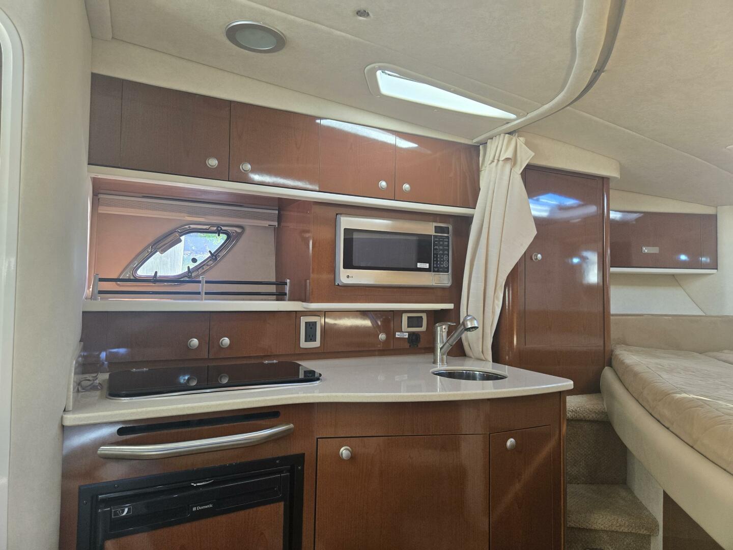Gib N Tone 35ft Sea Ray Yacht For Sale