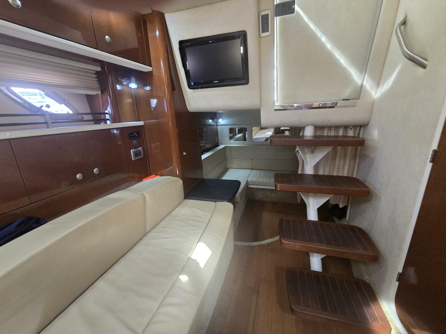 Gib N Tone 35ft Sea Ray Yacht For Sale