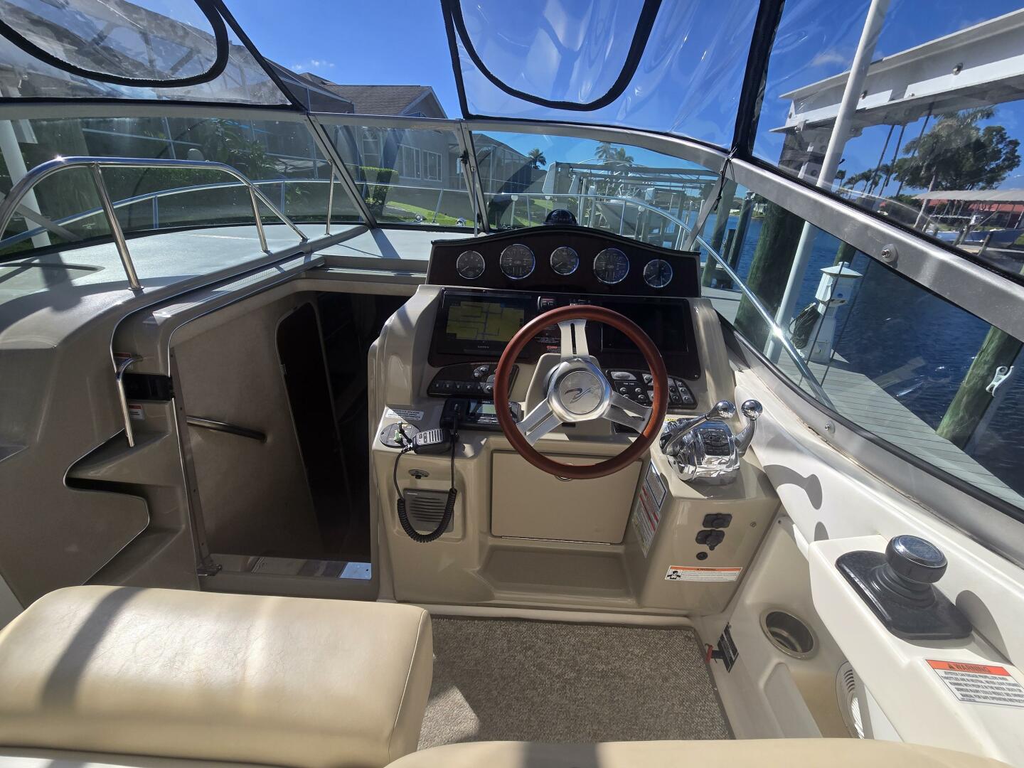 Gib N Tone 35ft Sea Ray Yacht For Sale