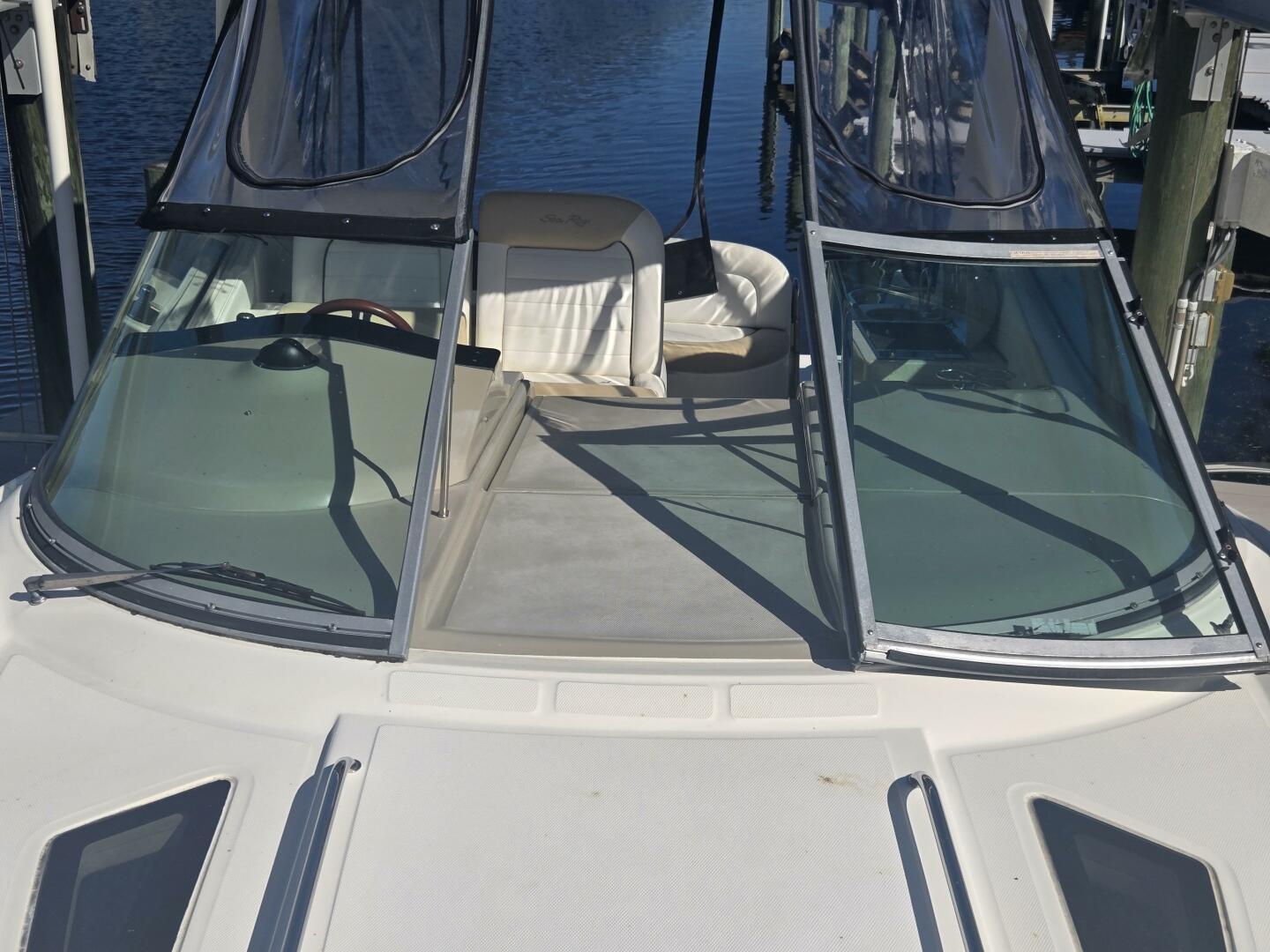 Gib N Tone 35ft Sea Ray Yacht For Sale