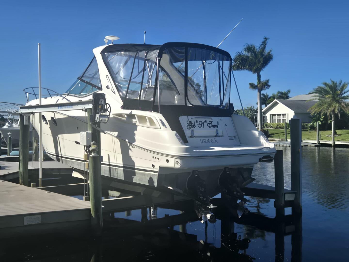 Gib N Tone 35ft Sea Ray Yacht For Sale