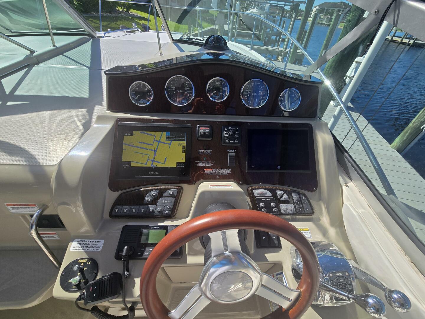 Gib N Tone 35ft Sea Ray Yacht For Sale