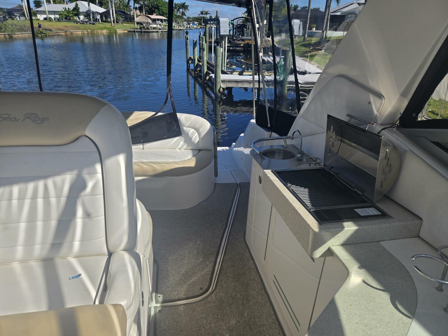 Gib N Tone 35ft Sea Ray Yacht For Sale