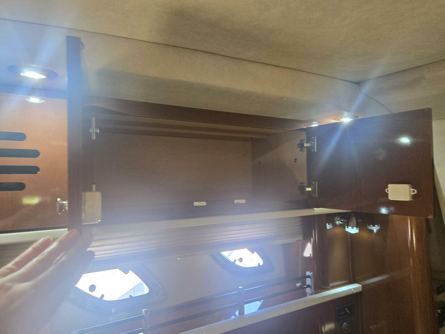 Gib N Tone 35ft Sea Ray Yacht For Sale