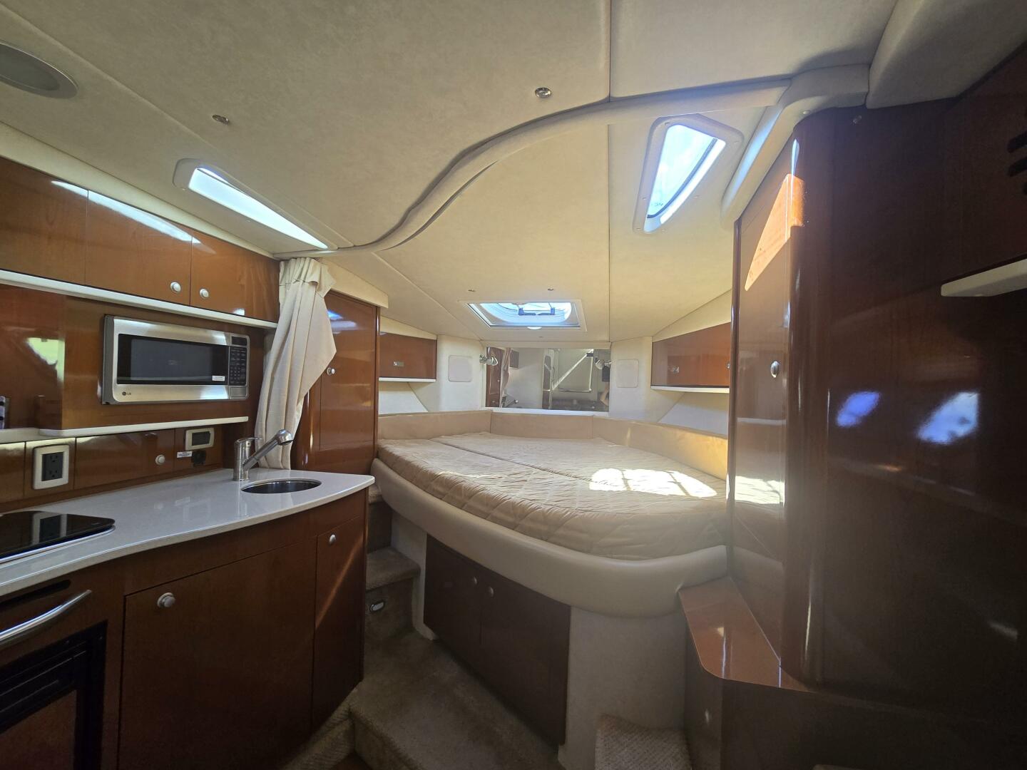Gib N Tone 35ft Sea Ray Yacht For Sale