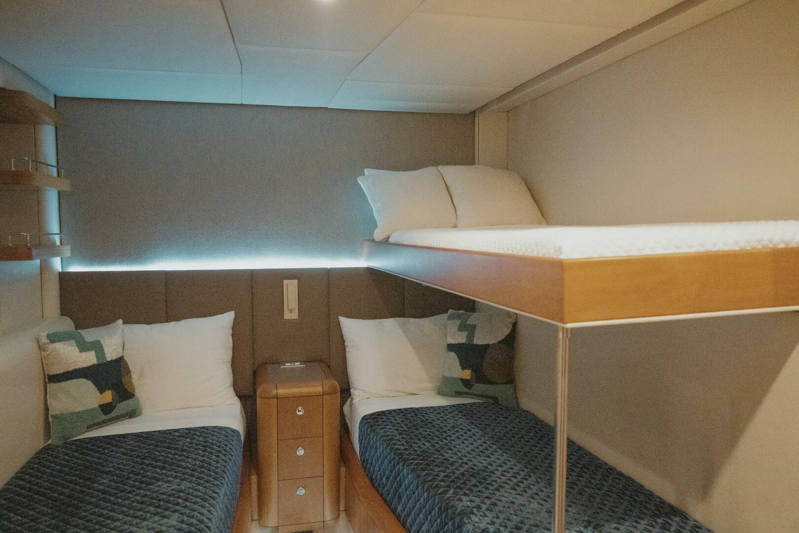 Aussie Rules 87ft Oceanfast Yacht For Sale