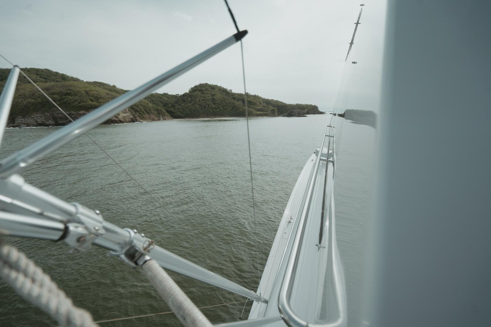Aussie Rules 87ft Oceanfast Yacht For Sale