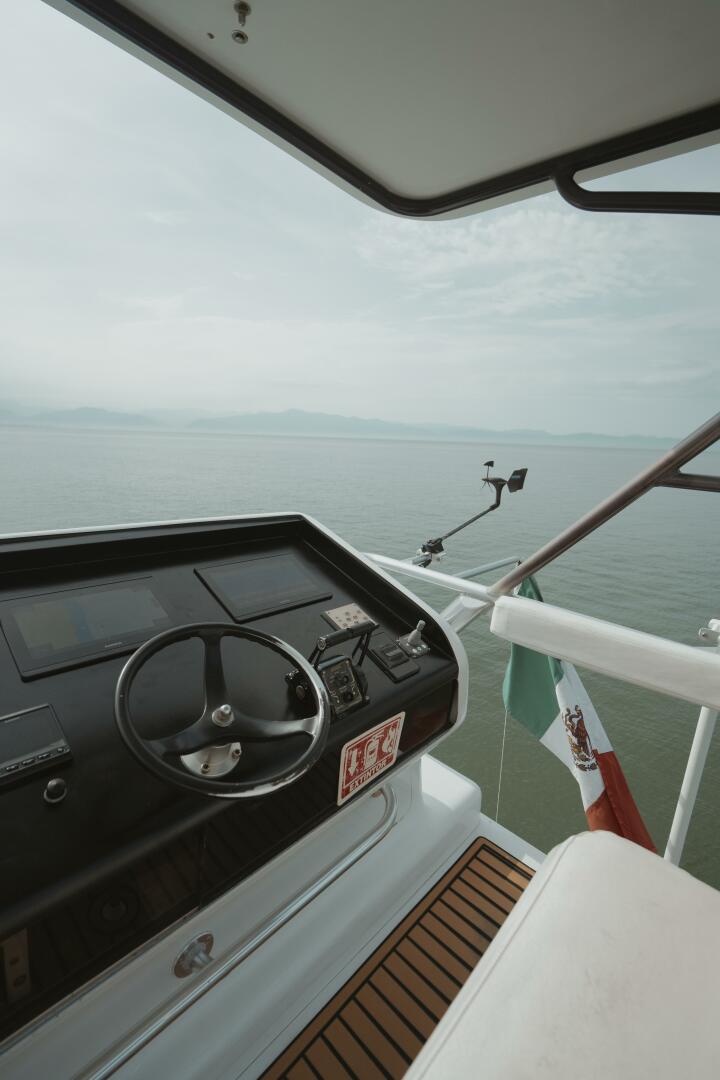 Aussie Rules 87ft Oceanfast Yacht For Sale
