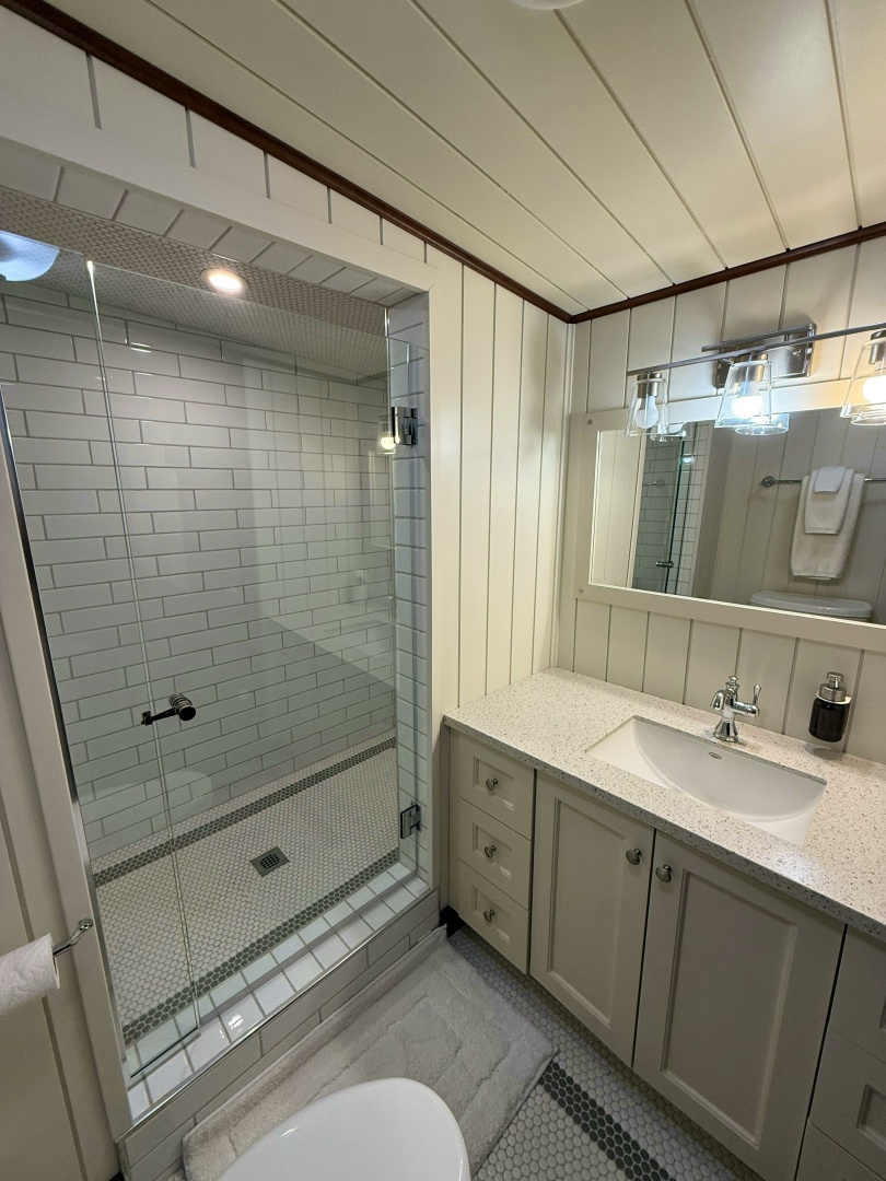 ANNE S PIERCE 120ft Glovertown Sy Yacht For Sale