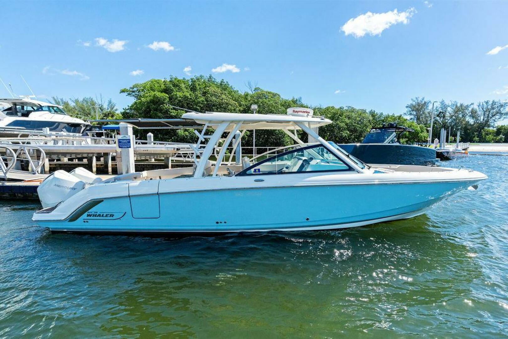 MARMARA 32ft Boston Whaler Yacht For Sale