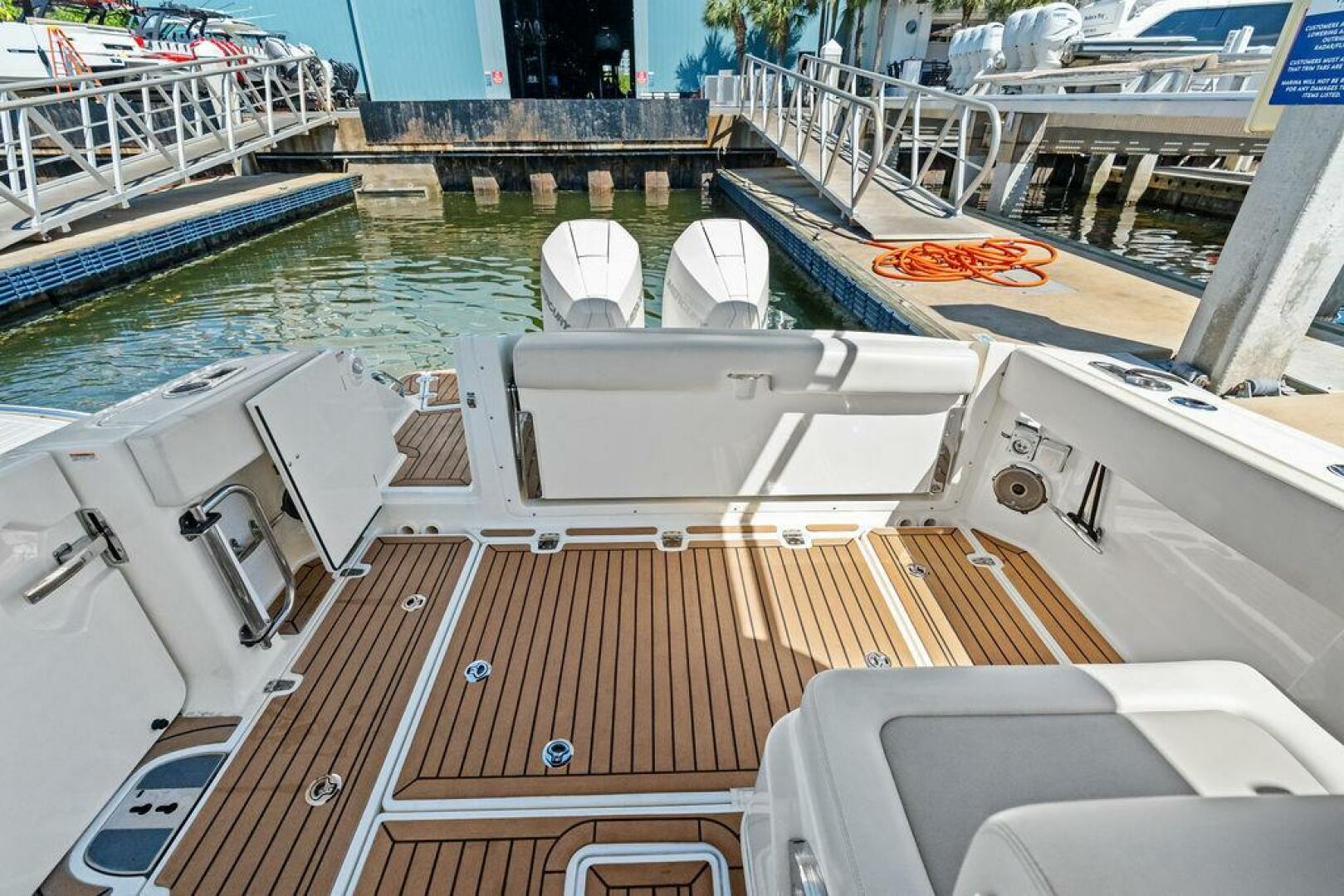 MARMARA 32ft Boston Whaler Yacht For Sale