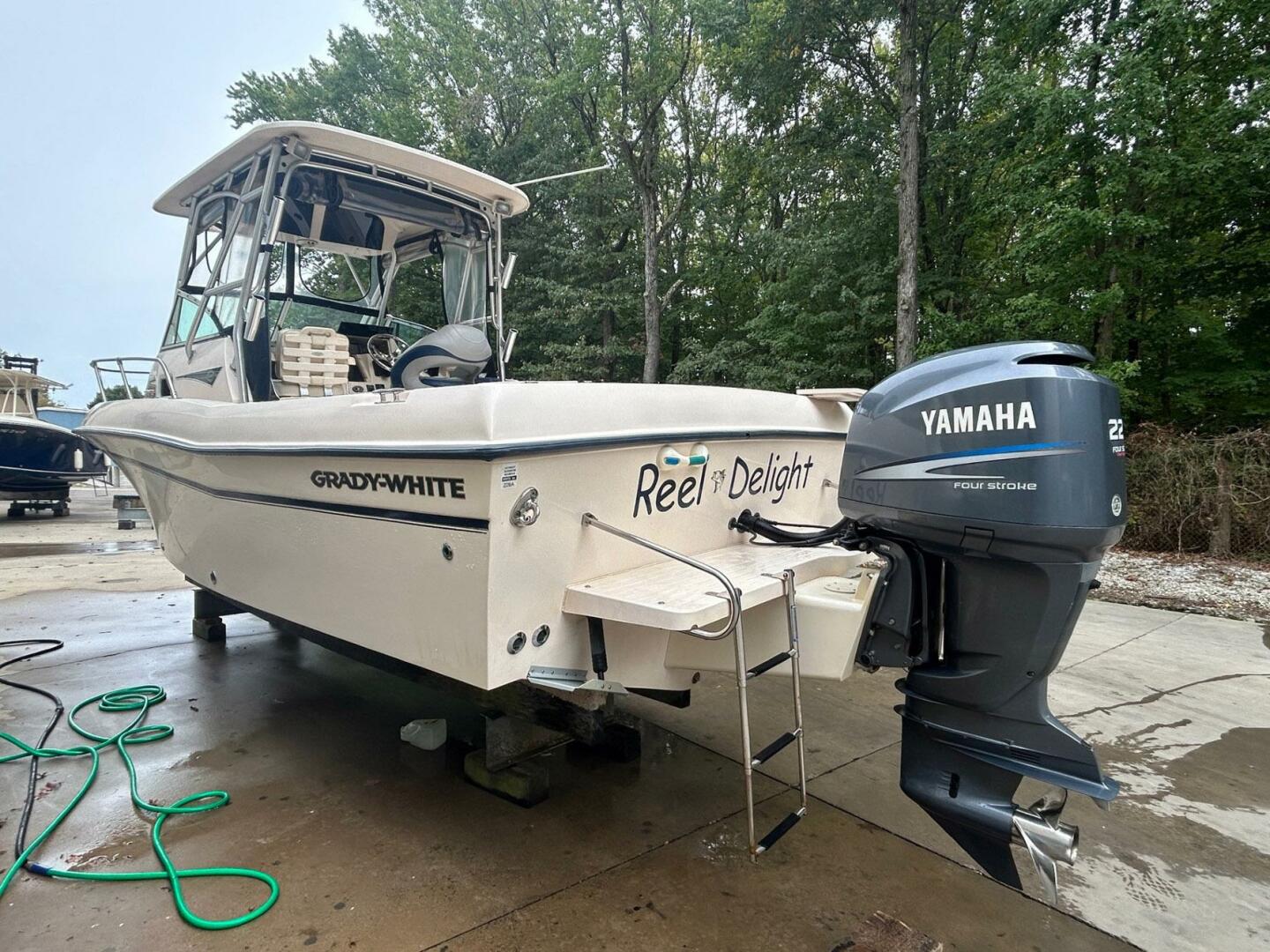 Reel Delight 23ft Grady White Yacht For Sale