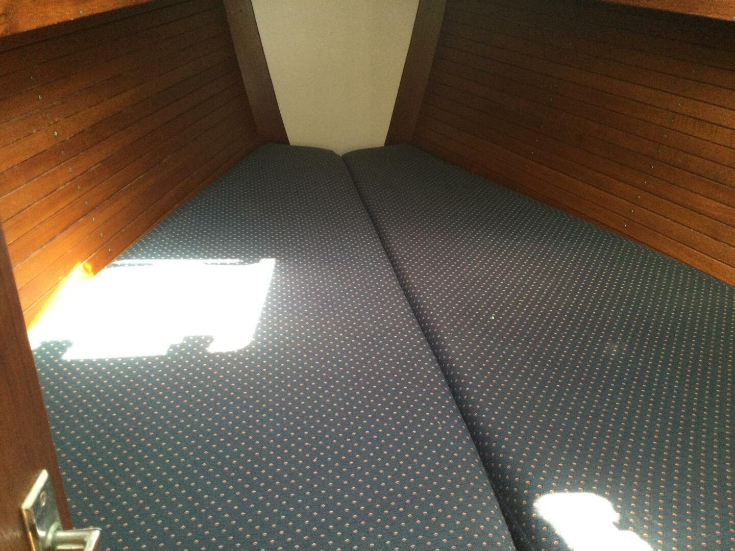 32ft J Boats Yacht For Sale