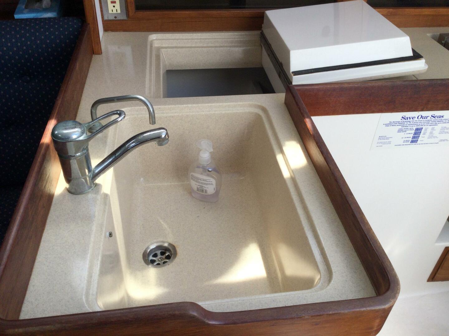 32ft J Boats Yacht For Sale