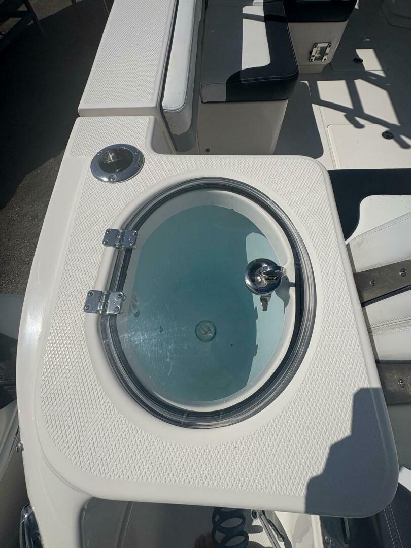 31ft Robalo Yacht For Sale