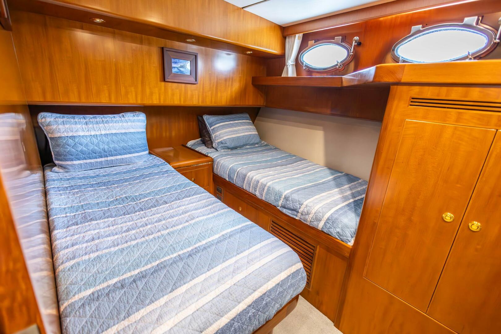 Bluewater 64ft Ocean Alexander Yacht For Sale