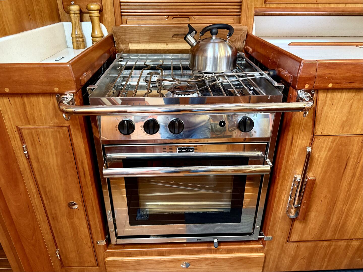 Starlight 46ft Outbound Yacht For Sale Starlight 46ft Outbound Yacht For Sale
