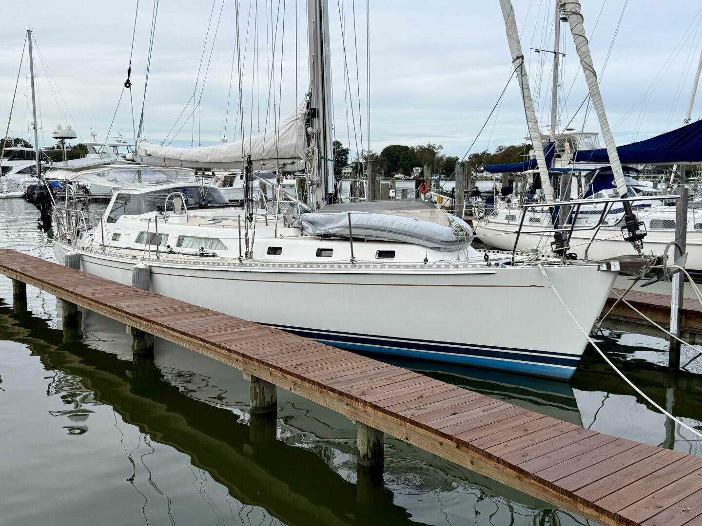 Starlight 46ft Outbound Yacht For Sale Starlight 46ft Outbound Yacht For Sale