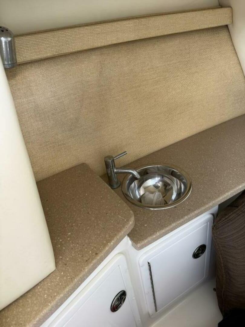 30ft Cobalt Yacht For Sale