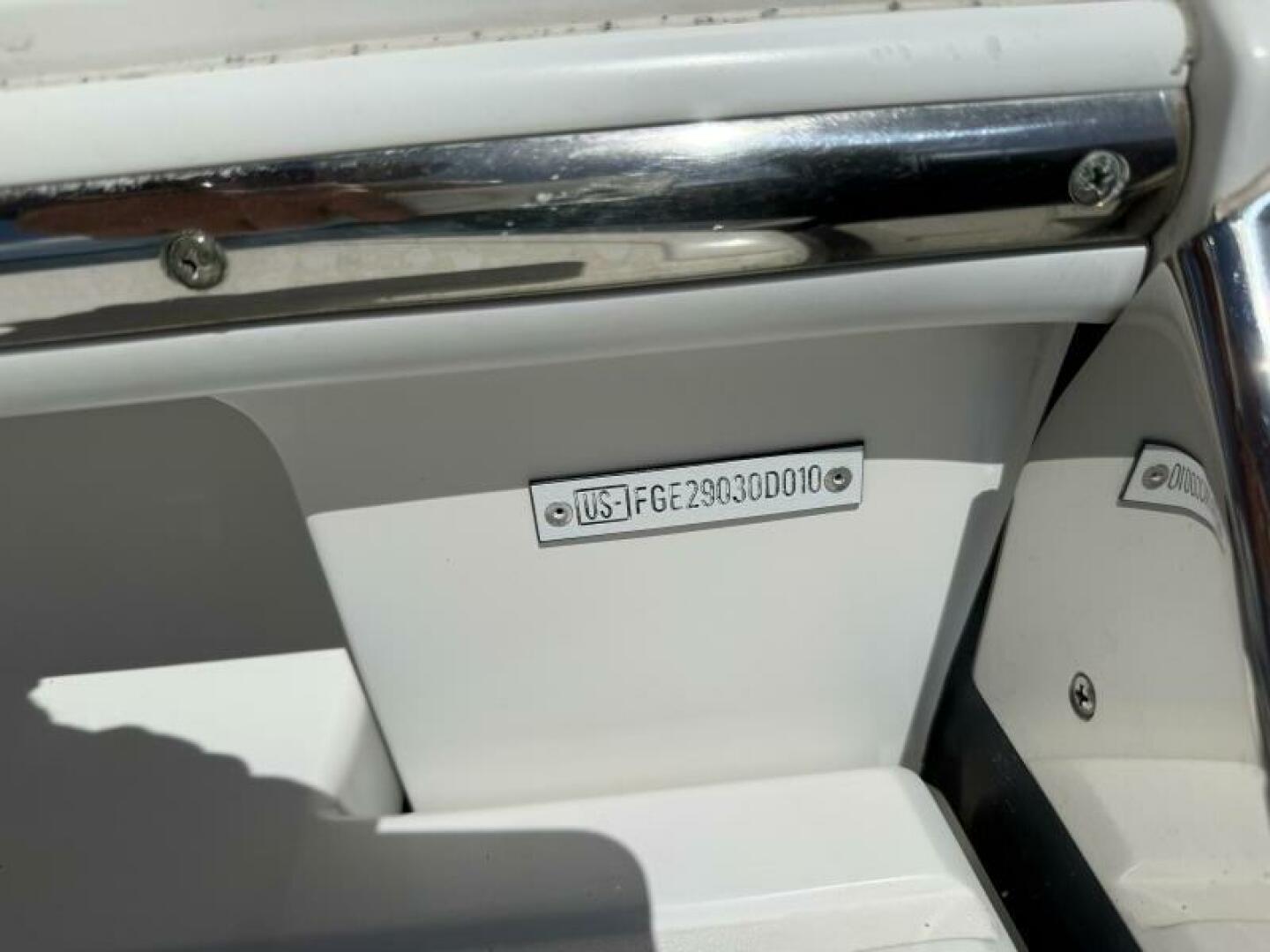 30ft Cobalt Yacht For Sale