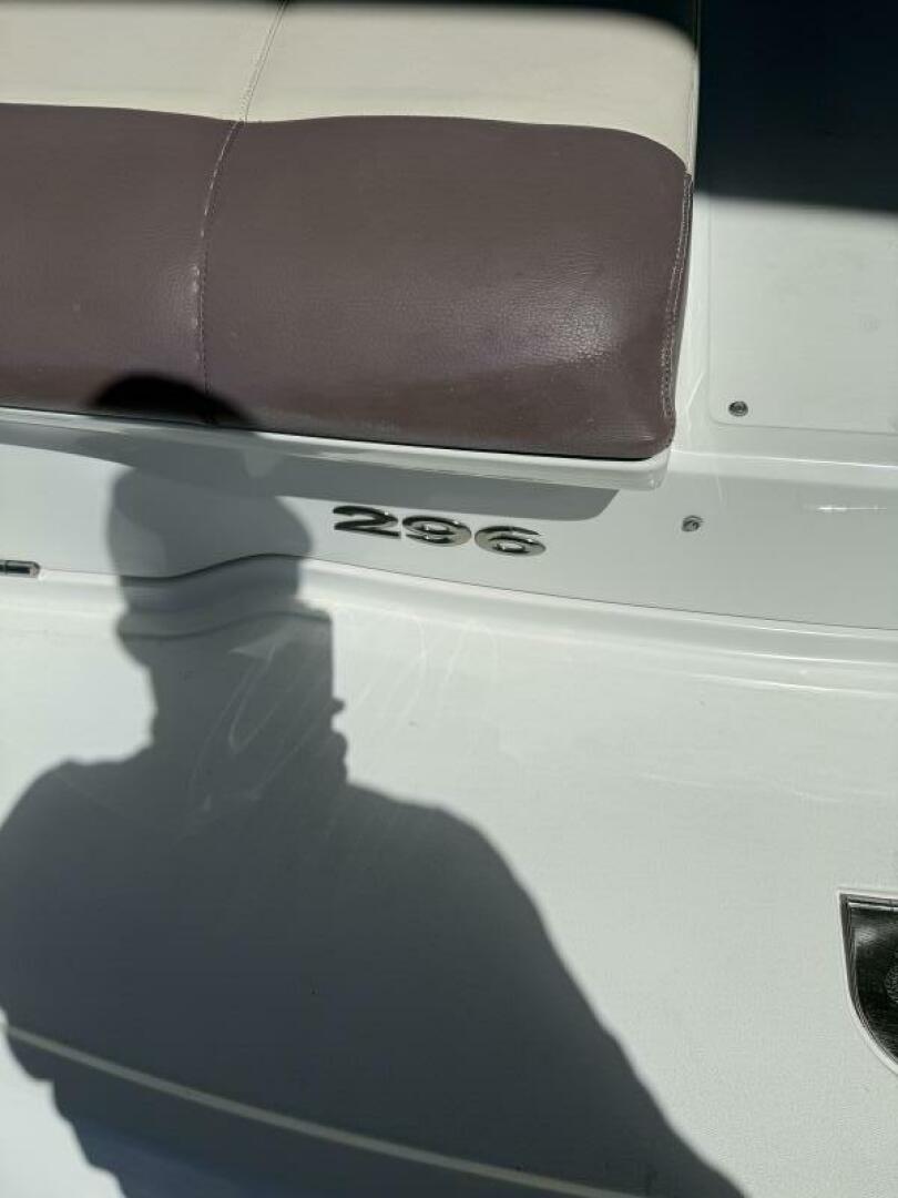 30ft Cobalt Yacht For Sale
