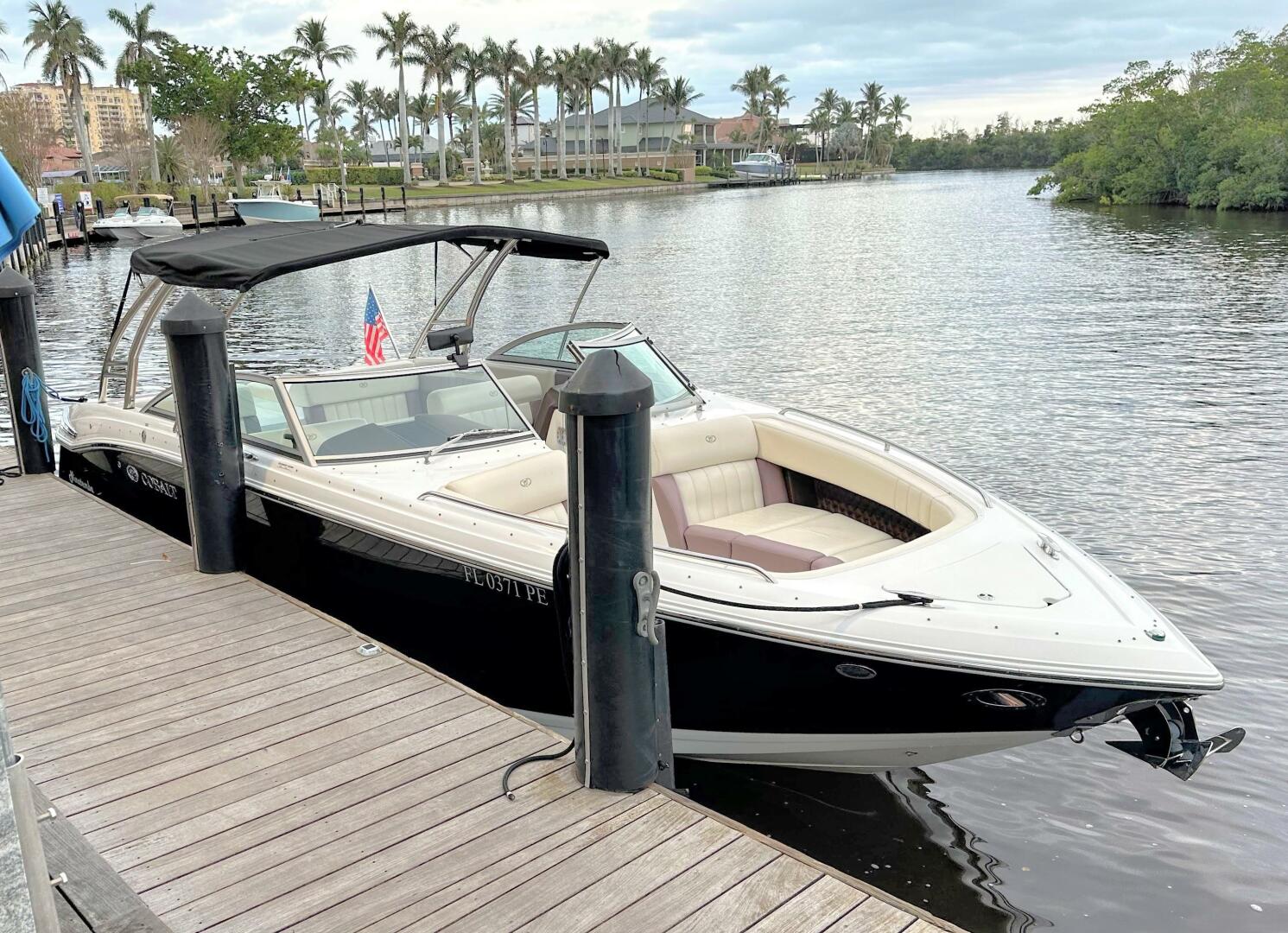 30ft Cobalt Yacht For Sale