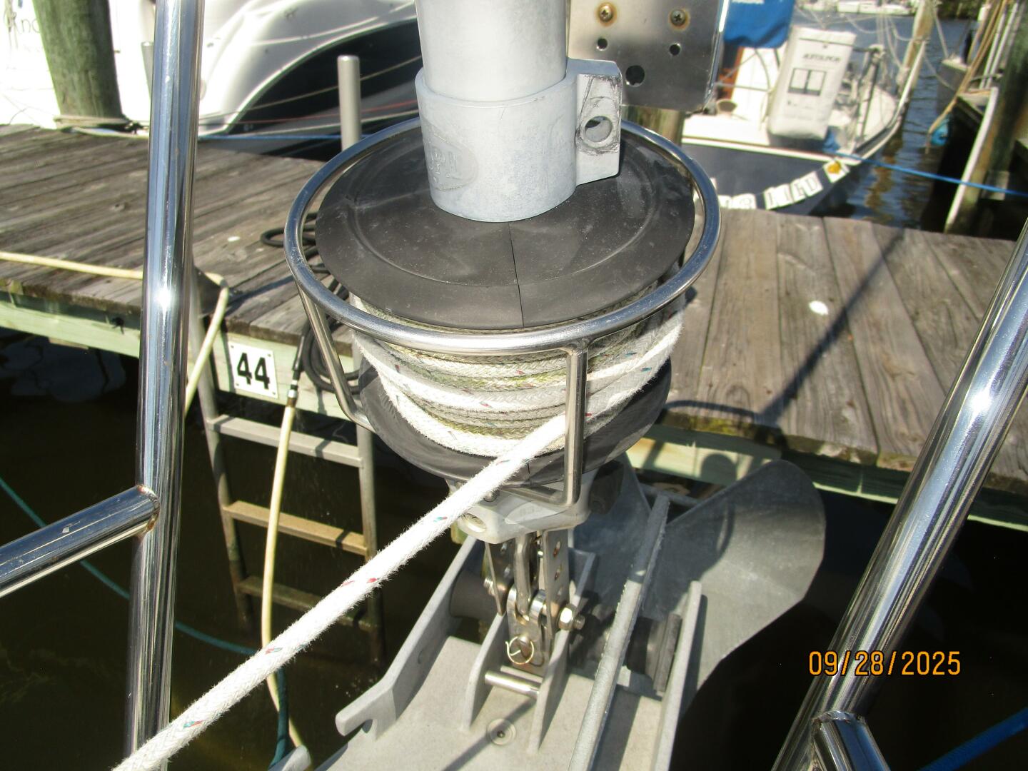 38' Beneteau roller furler