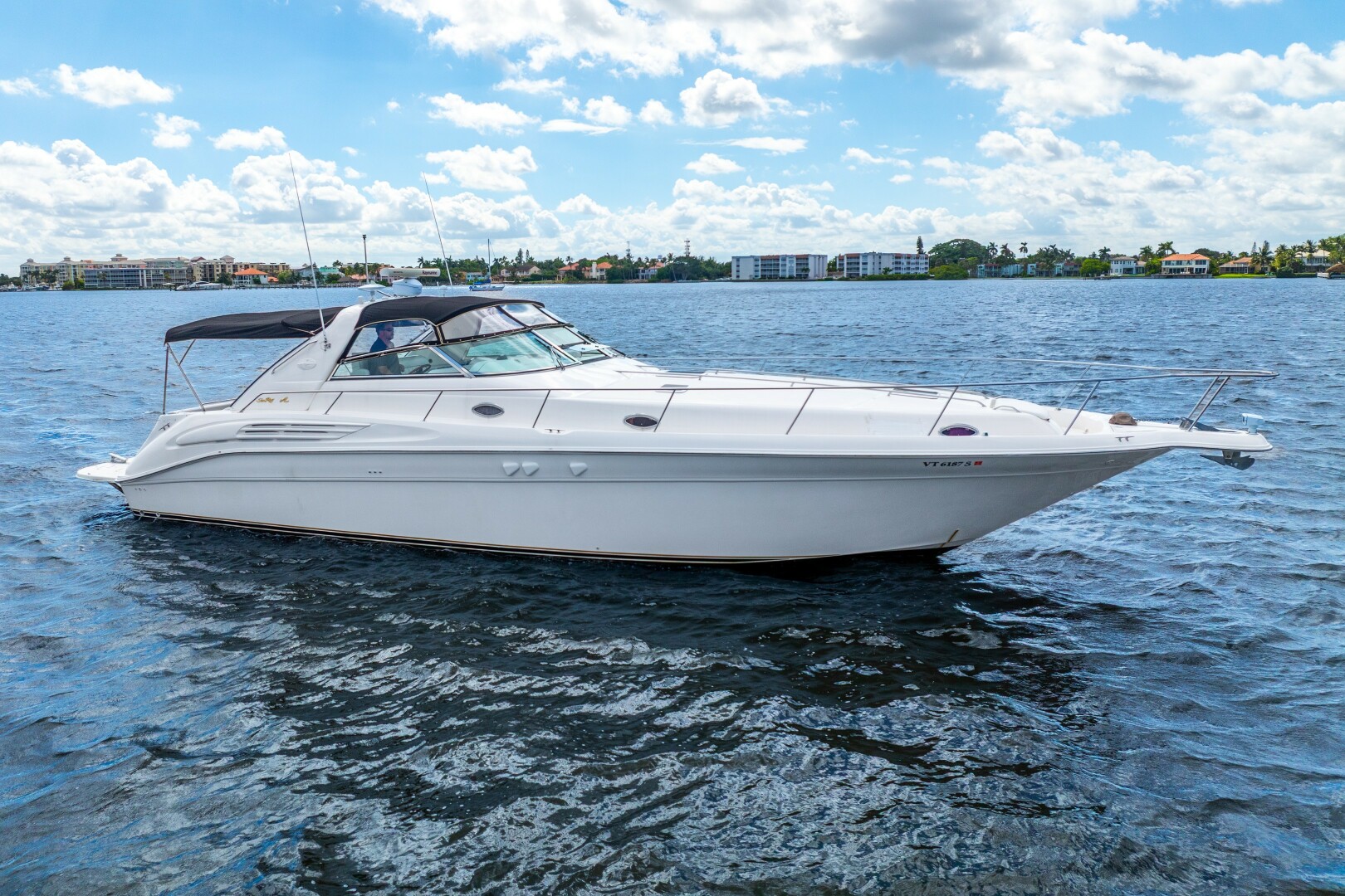 45ft Sea Ray Yacht For Sale