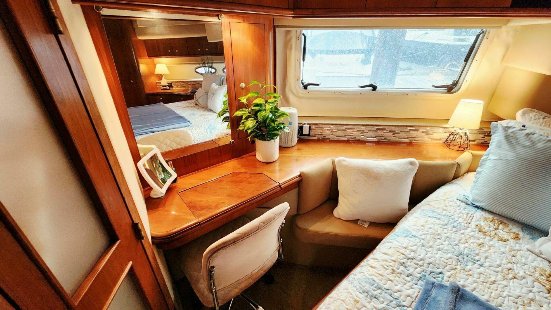 La Vita Bella 44ft Cruisers Yachts Yacht For Sale